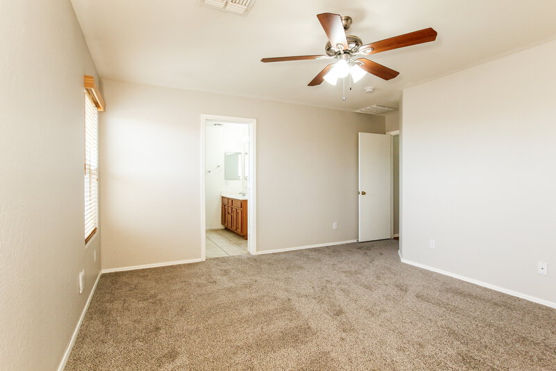 1,910/Mo, 15066 W Buchanan St Goodyear, AZ 85338 Main Bedroom View 2