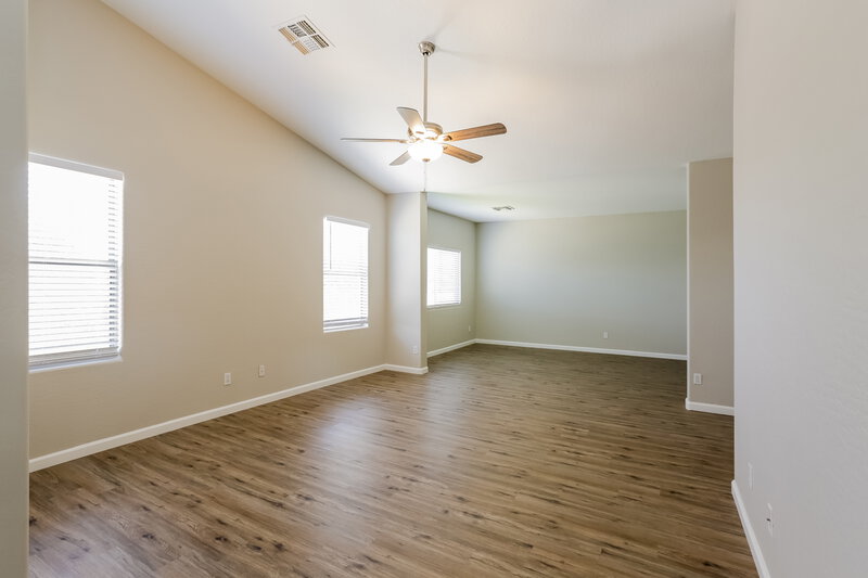 2,505/Mo, 13311 W Stella Ln Litchfield Park, AZ 85340 Main Bedroom View 2