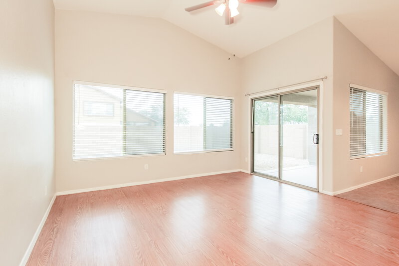 1,955/Mo, 25549 W Winslow Ave Buckeye, AZ 85326 Dining Room View