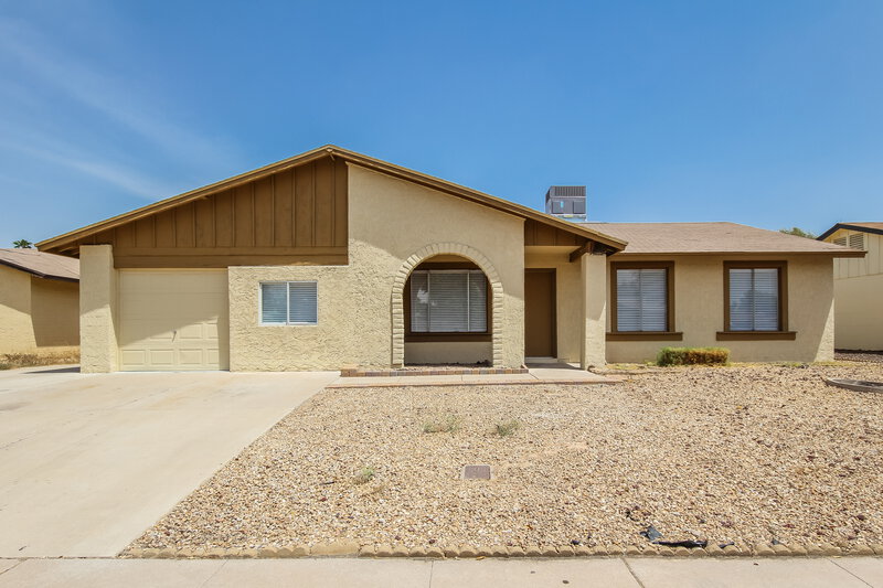 1,995/Mo, 9103 N 63rd Ln Glendale, AZ 85302 External View