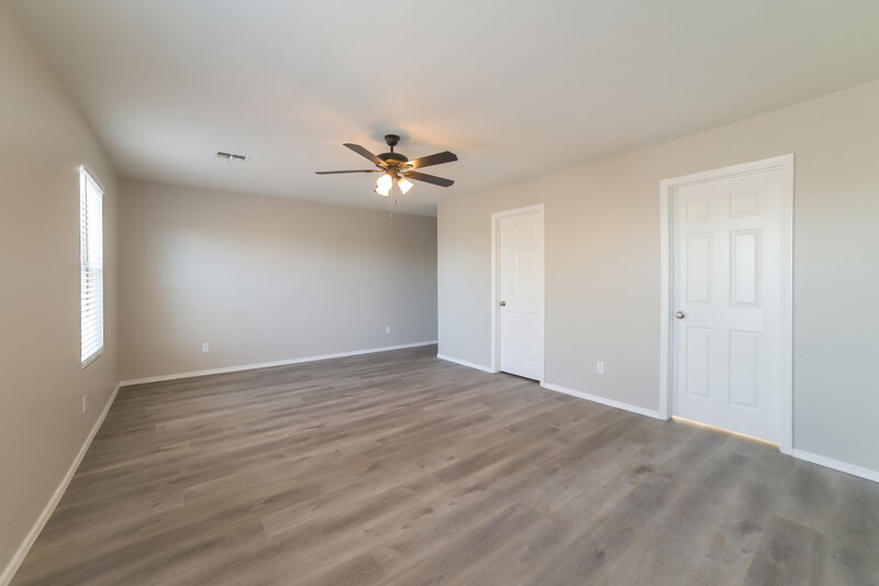 2,410/Mo, 5709 S 34th Ave Phoenix, AZ 85041 Main Bedroom View 2