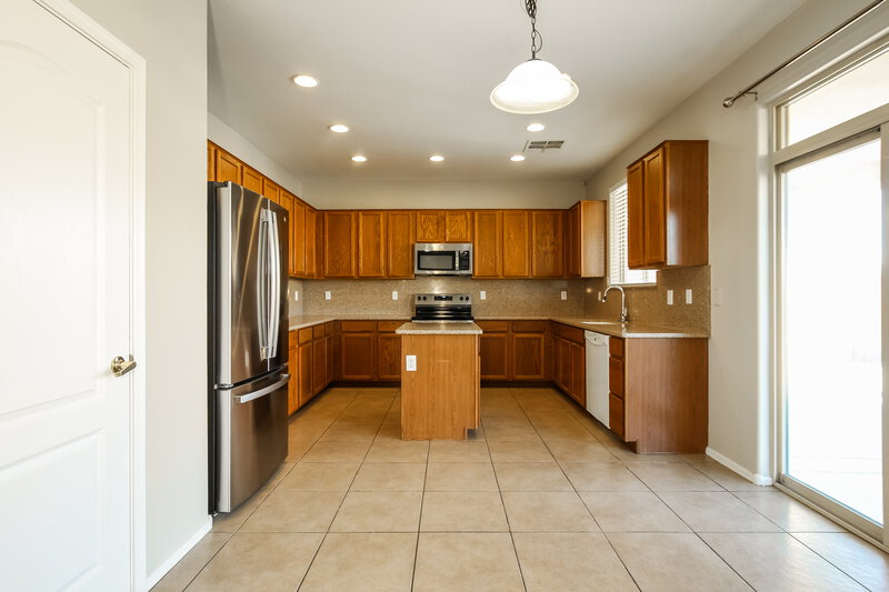 2,995/Mo, 7114 S 68th Gln Laveen, AZ 85339 Breakfast Nook View