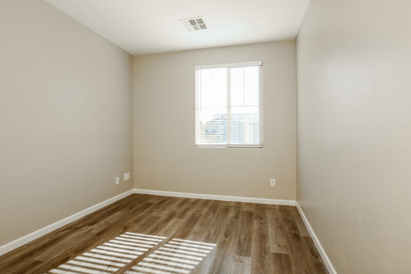 2,995/Mo, 7114 S 68th Gln Laveen, AZ 85339 Bedroom View