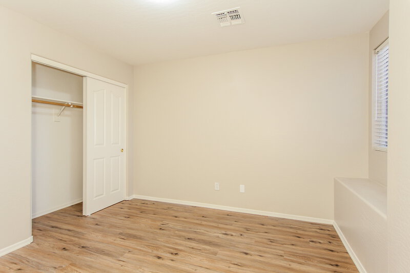 2,355/Mo, 3719 E Inverness Ave Unit 24 Mesa, AZ 85206 Bedroom View