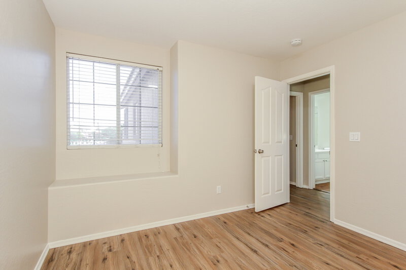 2,355/Mo, 3719 E Inverness Ave Unit 24 Mesa, AZ 85206 Bedroom View 2