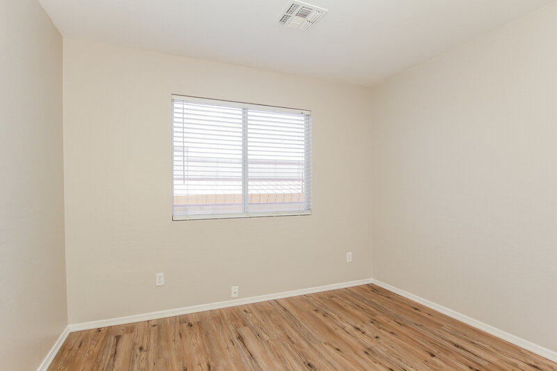 2,355/Mo, 3719 E Inverness Ave Unit 24 Mesa, AZ 85206 Bedroom View 3