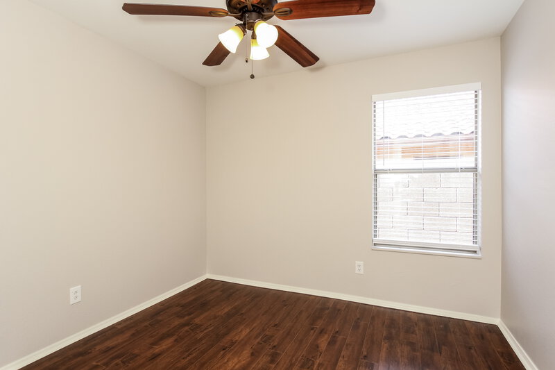2,375/Mo, 9935 W Potter Dr Peoria, AZ 85382 Bedroom View
