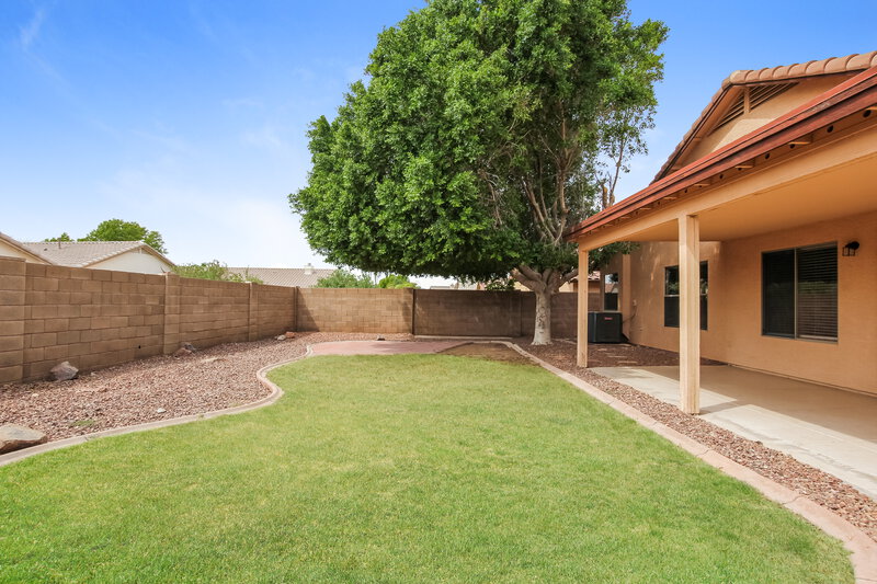 2,375/Mo, 9935 W Potter Dr Peoria, AZ 85382 Rear View