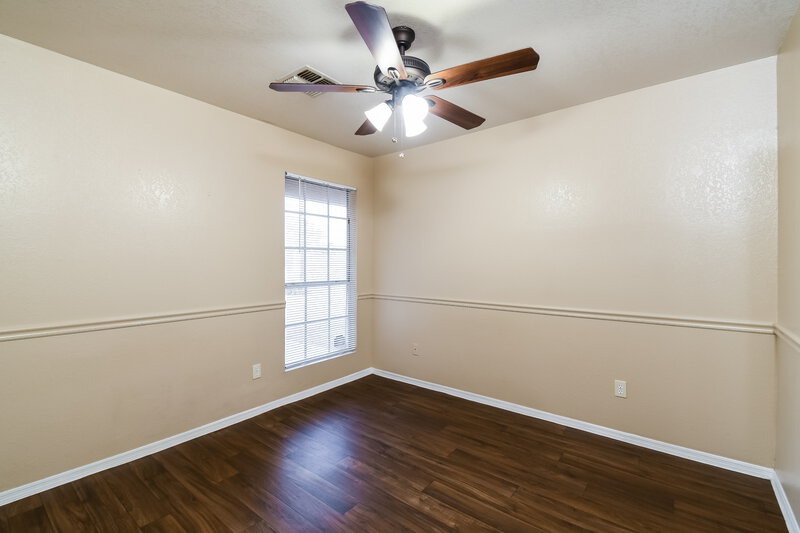 2,460/Mo, 1101 N Owl Dr Gilbert, AZ 85234 Main Bedroom View 3