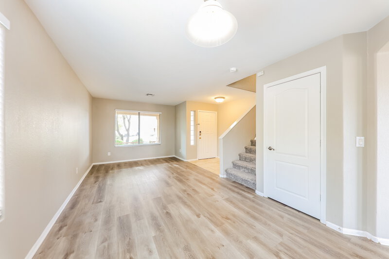 2,255/Mo, 2534 W Blue Sky Dr Phoenix, AZ 85085 Living Room View 2