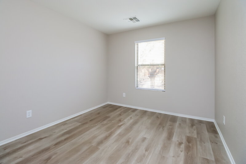 2,150/Mo, 1006 S Clancy Cir Mesa, AZ 85208 Bedroom View 3