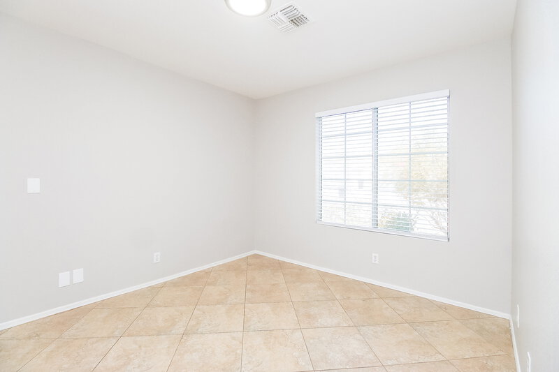 2,300/Mo, 712 E Mariposa Pl Chandler, AZ 85225 Bedroom View 2