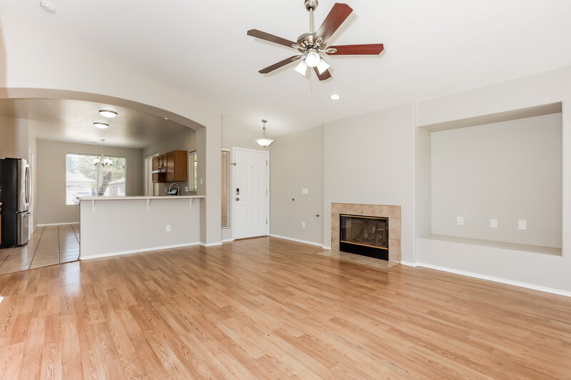 2,160/Mo, 3901 E Barbarita Ave Gilbert, AZ 85234 Living Room View 2