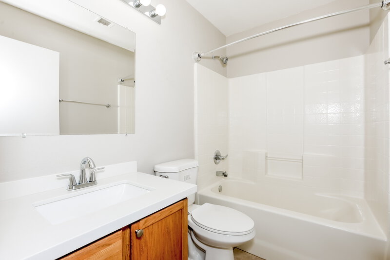 2,160/Mo, 3901 E Barbarita Ave Gilbert, AZ 85234 Bathroom View