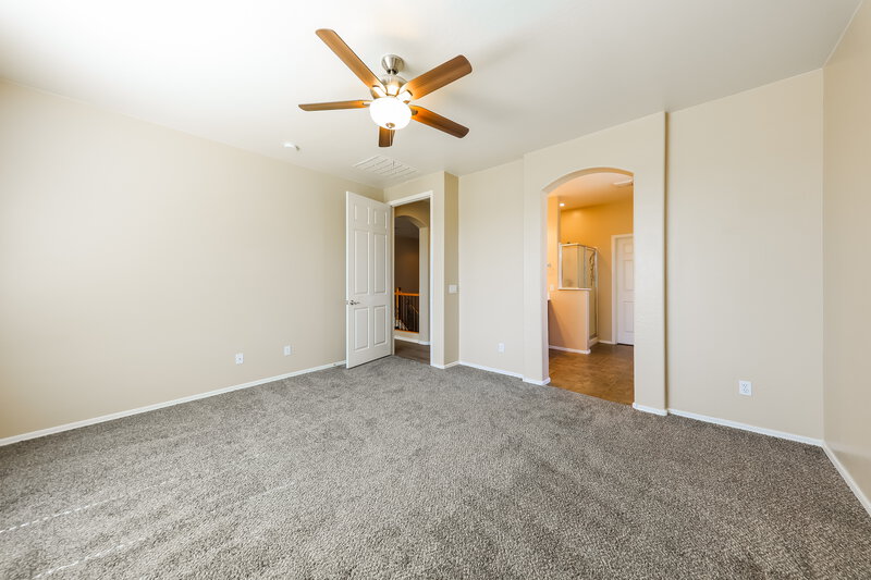 2,940/Mo, 27301 N 86th Ave Peoria, AZ 85383 Main Bedroom View 2