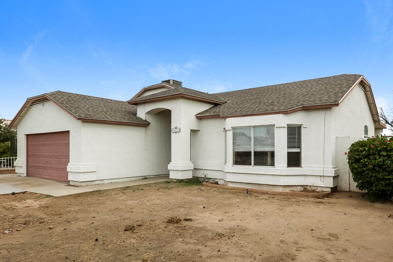 2,300/Mo, 7912 W Colter St Glendale, AZ 85303 Front View