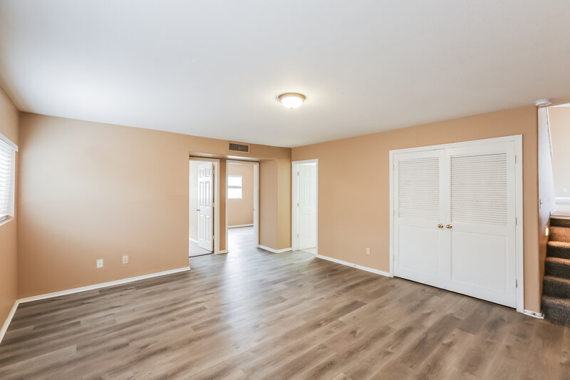 2,300/Mo, 7912 W Colter St Glendale, AZ 85303 Family Room View