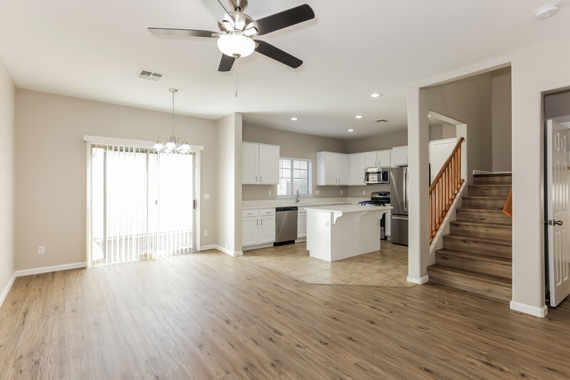 1,850/Mo, 14141 W Country Gables Dr Surprise, AZ 85379 Living Room View