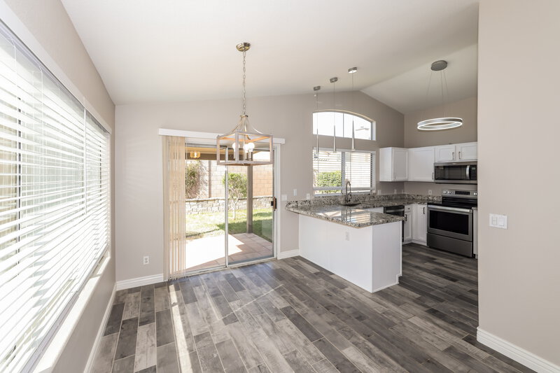 2,480/Mo, 3916 E Morrow Dr Phoenix, AZ 85050 Dining Room View