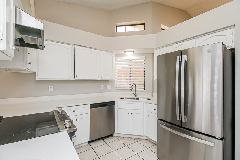 2,415/Mo, 2848 E Brown Rd Unit 31 Mesa, AZ 85213 Kitchen View