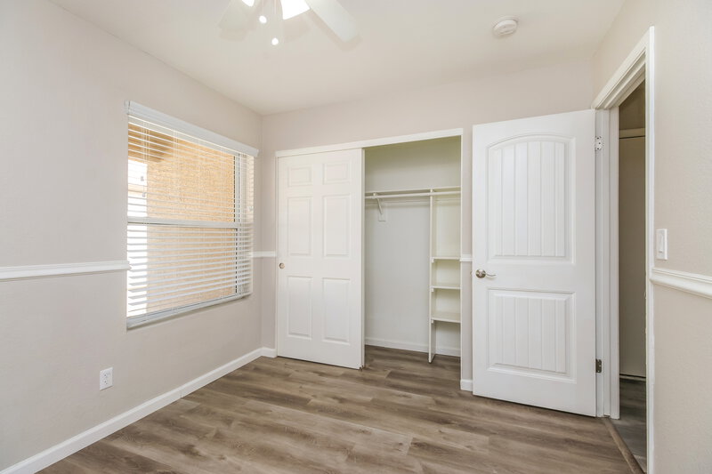 2,230/Mo, 921 S Val Vista Dr Unit 124 Mesa, AZ 85204 Bedroom View