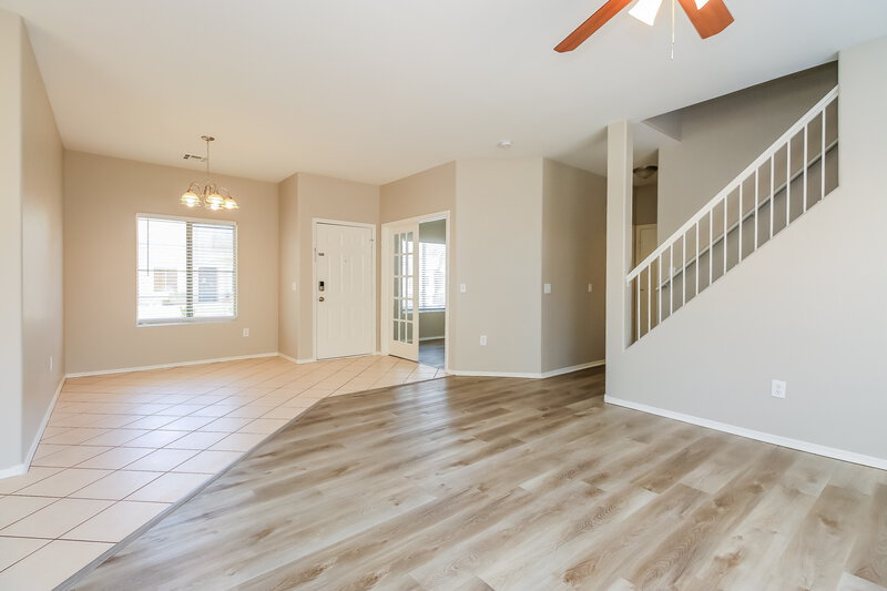 2,250/Mo, 1456 S Boulder St Unit A Gilbert, AZ 85296 Dining Room View 2