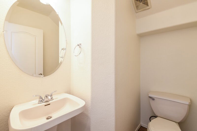 1,895/Mo, 1150 E Ferrara St San Tan Valley, AZ 85140 Bathroom View 2