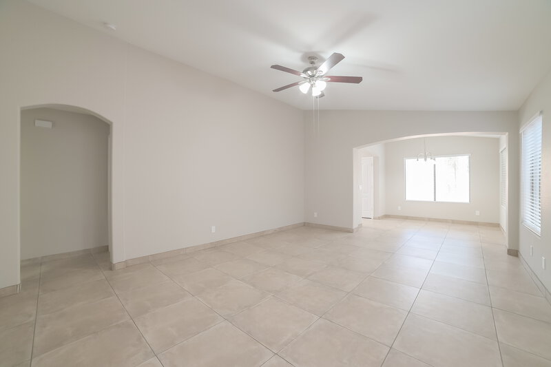 1,935/Mo, 11476 W Madisen Ellise Dr Surprise, AZ 85378 Misc View 3