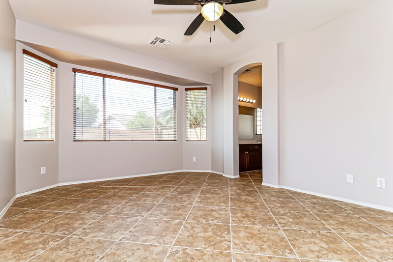 2,270/Mo, 7313 W Ellis St Laveen, AZ 85339 Main Bedroom View