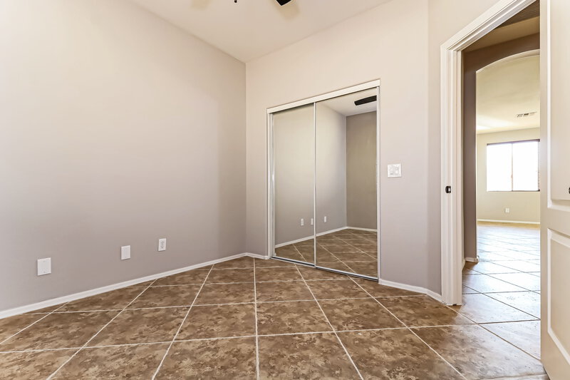 2,270/Mo, 7313 W Ellis St Laveen, AZ 85339 Bedroom View 2