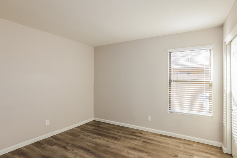 1,825/Mo, 16605 N 162nd Ln Surprise, AZ 85374 Bedroom View 2