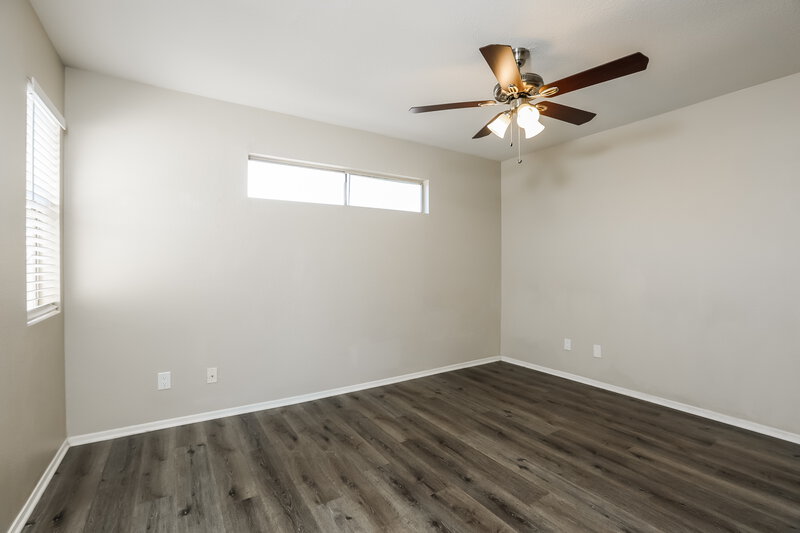 2,285/Mo, 7026 S 41st Pl Phoenix, AZ 85042 Main Bedroom View