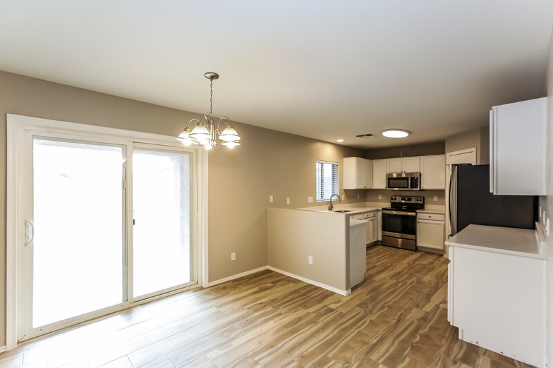 2,000/Mo, 12909 N 127th Ln El Mirage, AZ 85335 Kitchen View