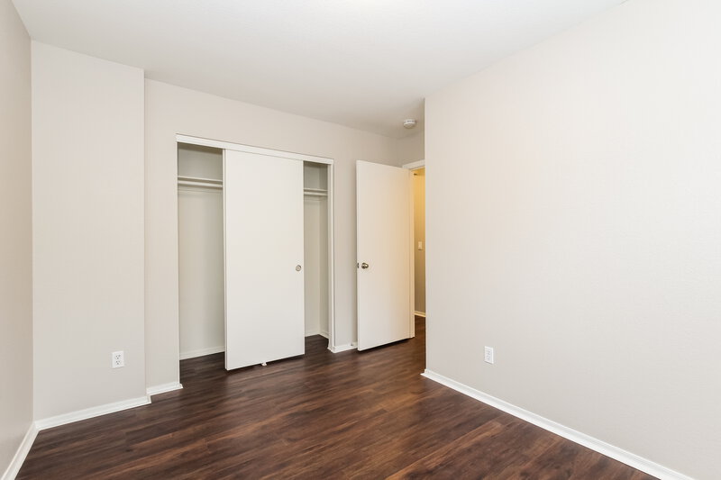 1,825/Mo, 11329 W Loma Blanca Dr Surprise, AZ 85378 Main Bedroom View 3