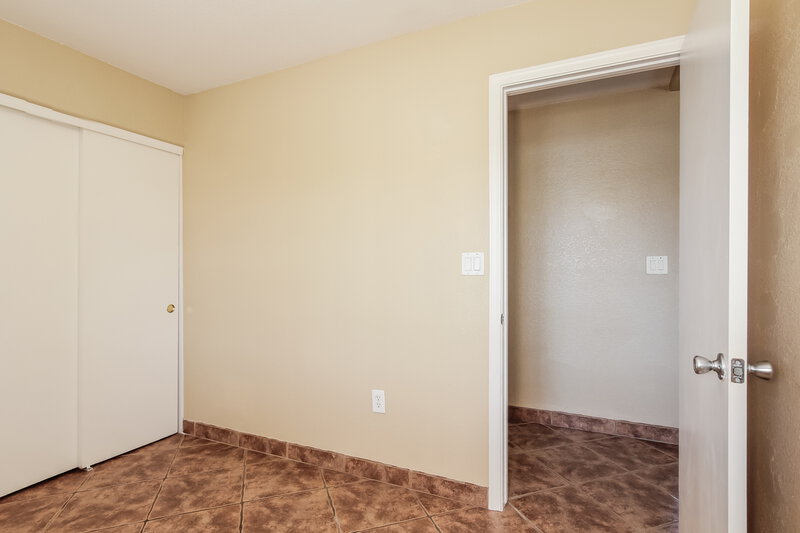 1,690/Mo, 305 E Gardenia Dr Avondale, AZ 85323 Bedroom View 2