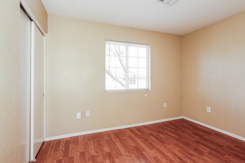 1,690/Mo, 305 E Gardenia Dr Avondale, AZ 85323 Bedroom View 3