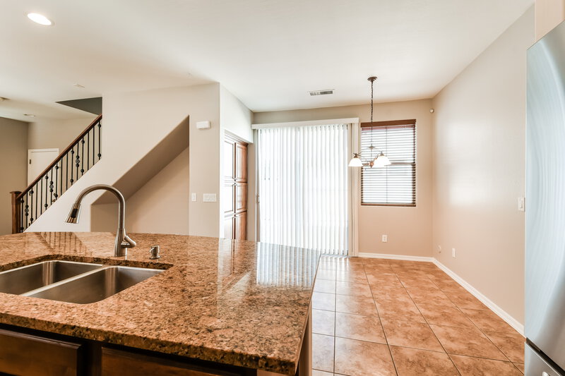 2,425/Mo, 3419 W Darien Way Phoenix, AZ 85086 Kitchen View 3