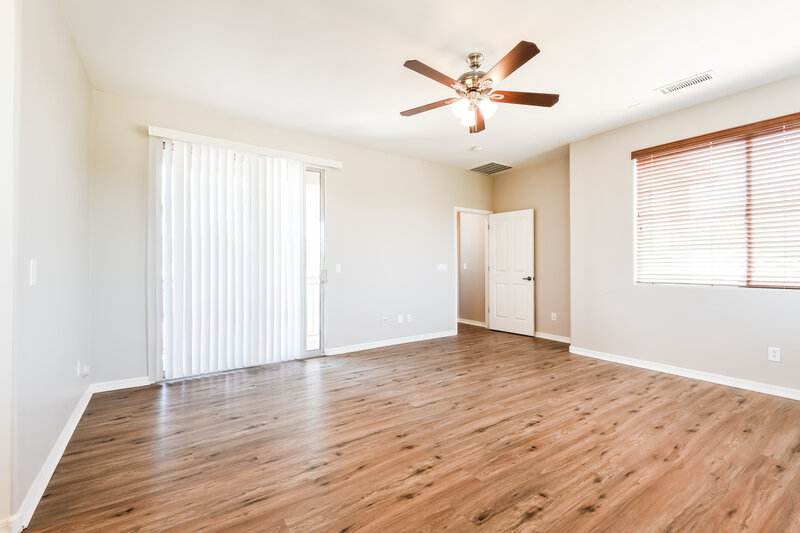 2,425/Mo, 3419 W Darien Way Phoenix, AZ 85086 Main Bedroom View 2