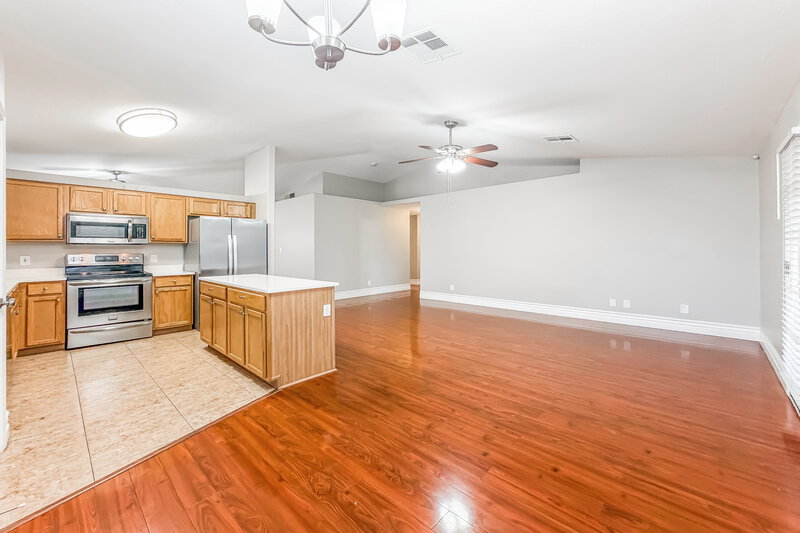 2,300/Mo, 10417 E Crescent Ave Mesa, AZ 85208 Dining Room View