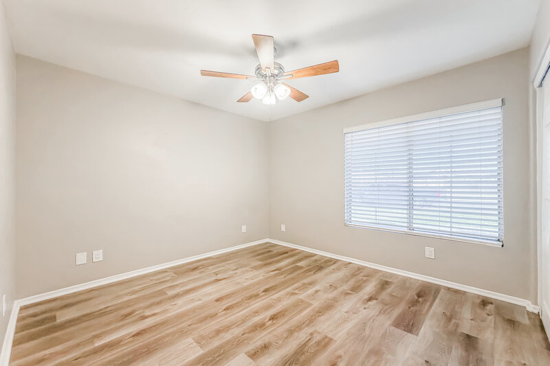 2,300/Mo, 10417 E Crescent Ave Mesa, AZ 85208 Bedroom View