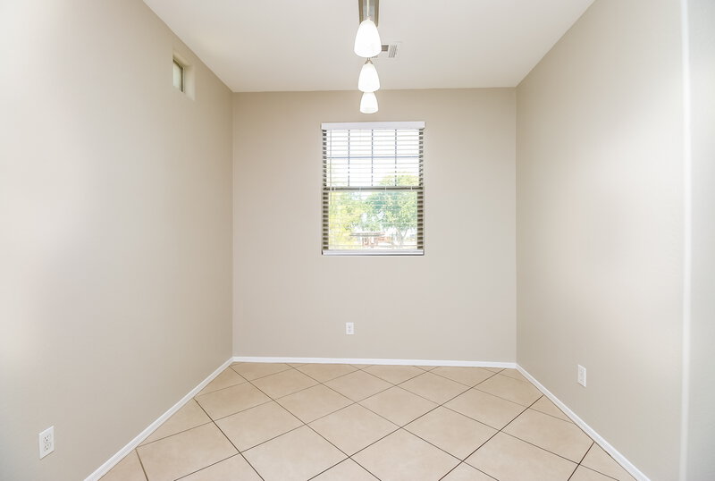 2,240/Mo, 3639 E Yeager Ct Gilbert, AZ 85295 Dining Room View