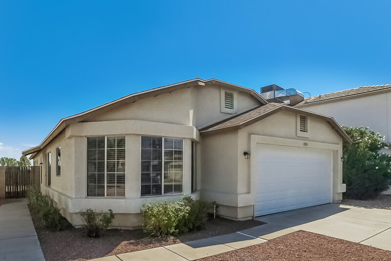 2,225/Mo, 5915 W Desert Cove Ave Glendale, AZ 85304 External View