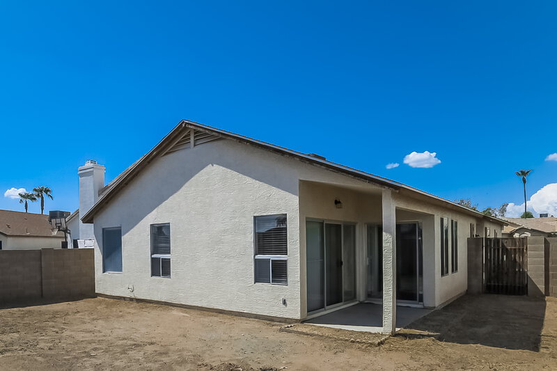2,225/Mo, 5915 W Desert Cove Ave Glendale, AZ 85304 Rear View