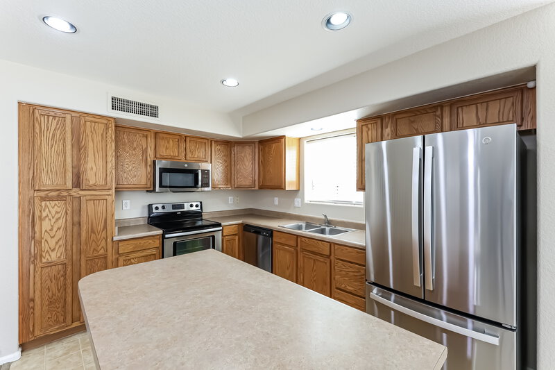 2,160/Mo, 12429 W Montebello Ave Litchfield Park, AZ 85340 Misc View 4