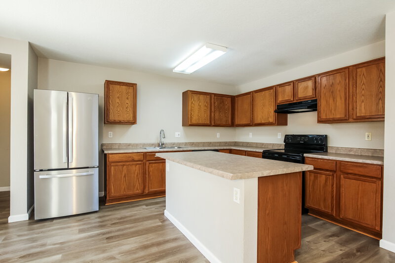 2,260/Mo, 3649 E Constitution Dr Gilbert, AZ 85296 Kitchen View