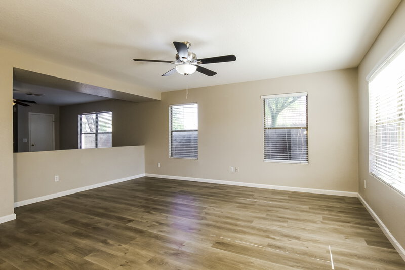 2,260/Mo, 3649 E Constitution Dr Gilbert, AZ 85296 Sitting Room View