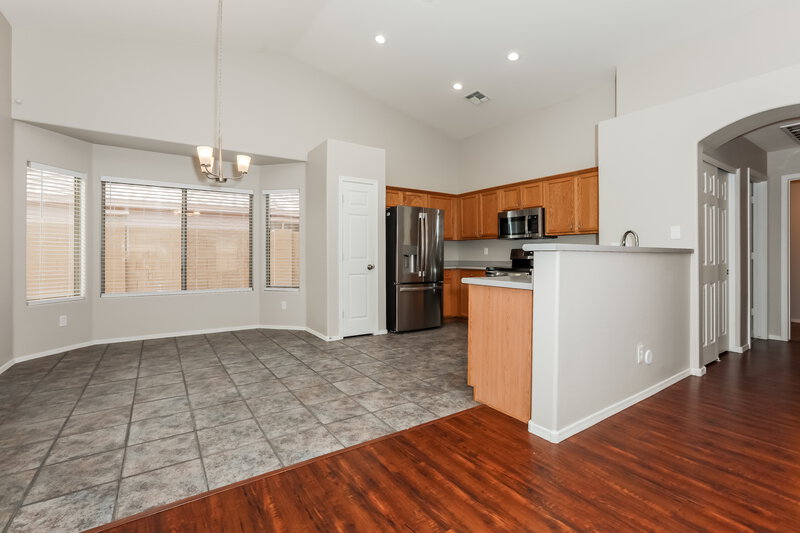 2,605/Mo, 3801 S Joshua Tree Ln Gilbert, AZ 85297 Dining Room View