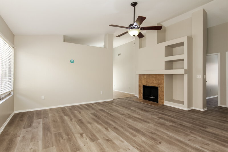 2,285/Mo, 305 N Abalone Dr Gilbert, AZ 85233 Living Room View