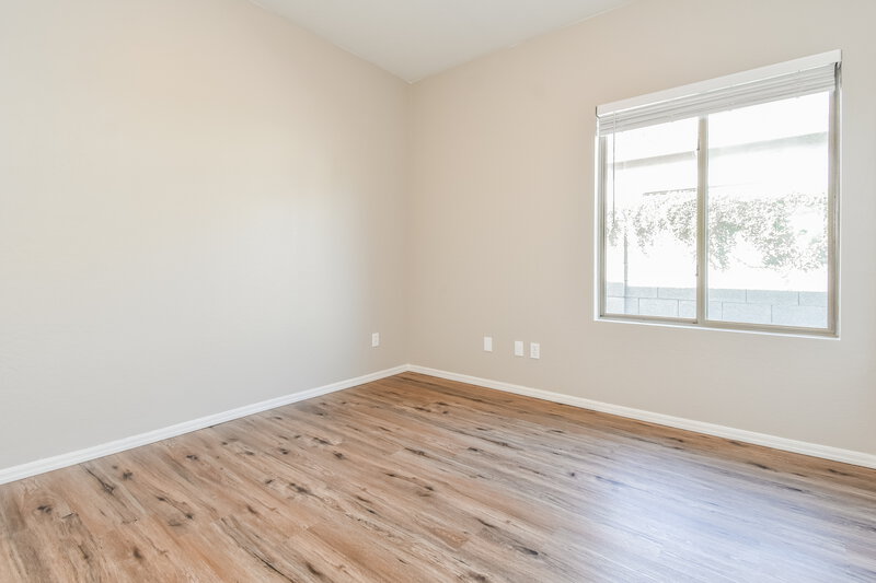 1,880/Mo, 17747 W Port Royale Ln Surprise, AZ 85388 Bedroom View