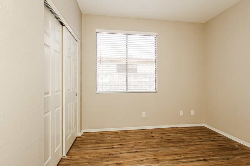 2,150/Mo, 15119 W Banff Ln Surprise, AZ 85379 Bedroom View 3